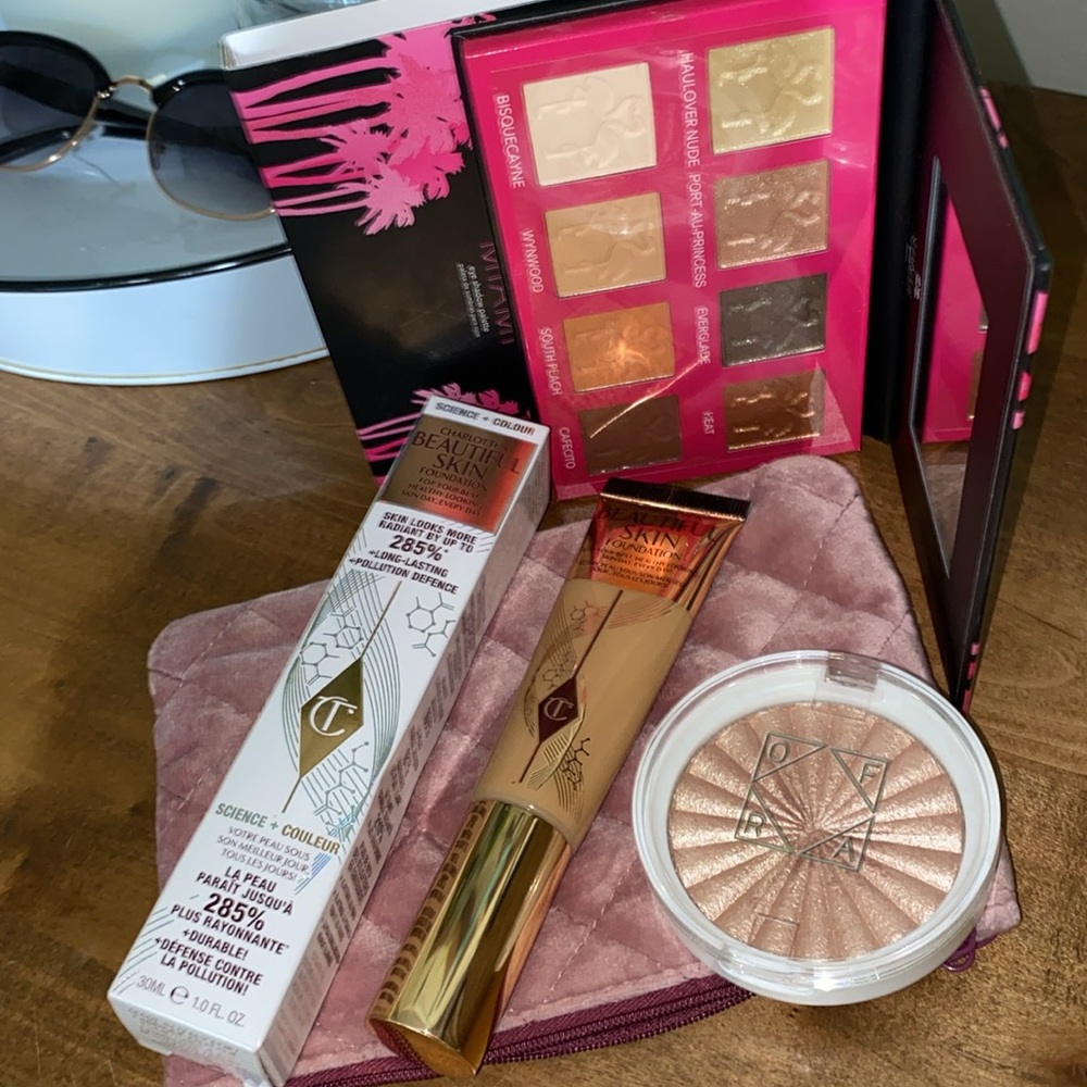 Must have a make up bundle, Charlotte Tilbury, OFRA, Shaina B.